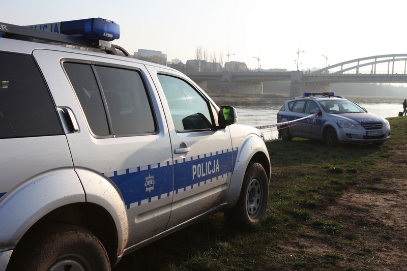 poszukiwania nad rzeką ewy tylman - Policja Poznań