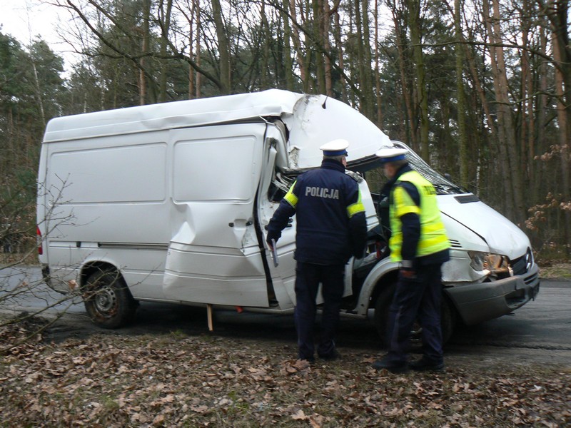 pościg za białym furgonem - Policja Poznań