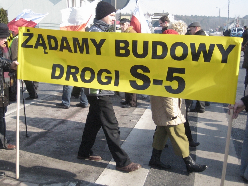 Protest w Dębienku - droga S5 - Jacek Butlewski