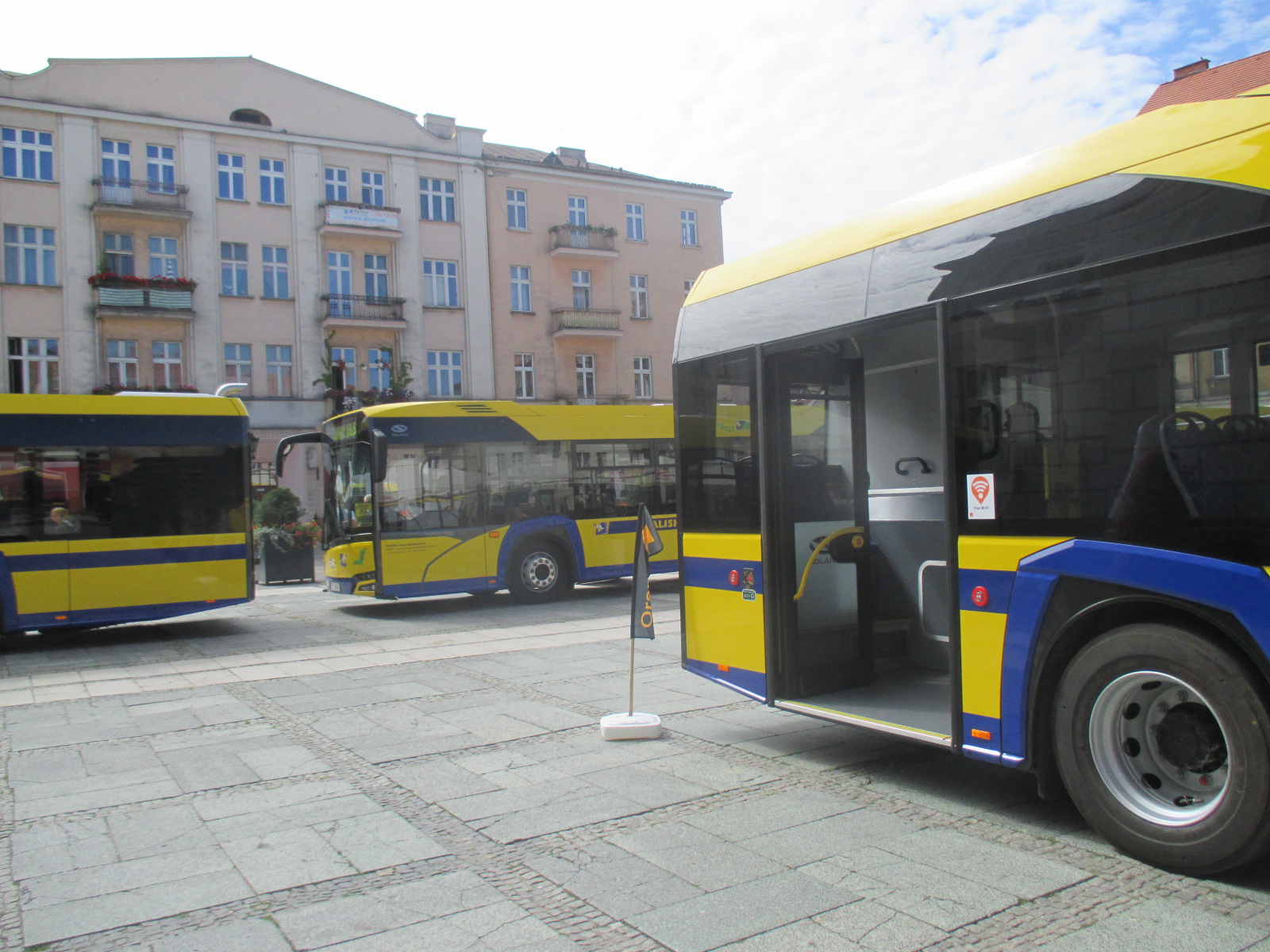 nowe autobusy  Kalisz - Danuta Synkiewicz