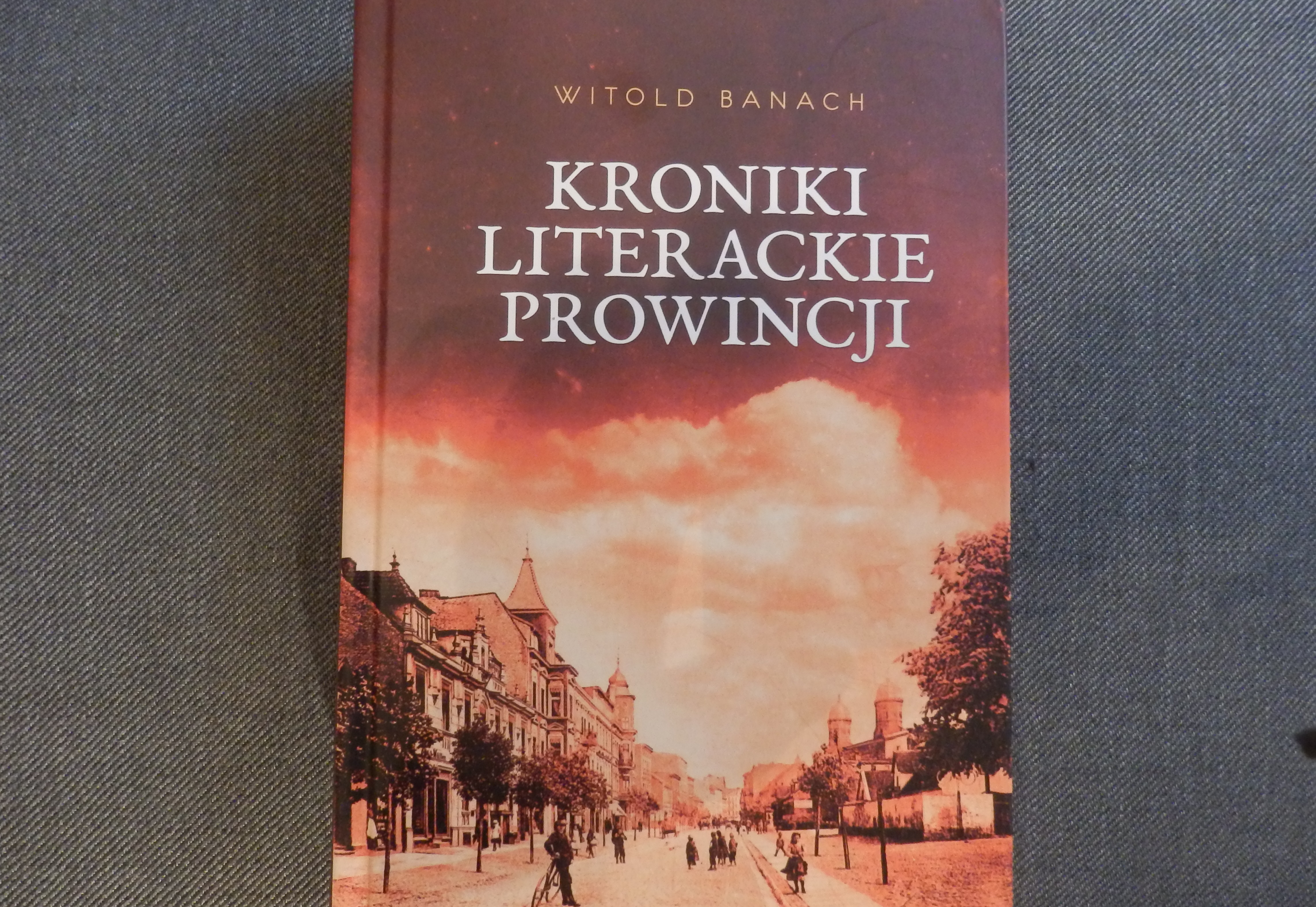 książka Ostrów - Maciej Mazurek