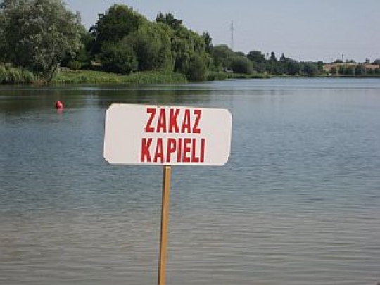 Zakaz kąpieli - Rafał Muniak