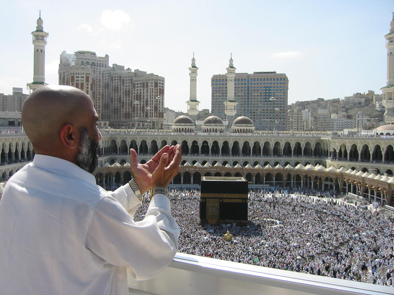 islam religia mekka modlitwa imam - Ali Mansuri [CC BY-SA 2.5 (https://creativecommons.org/licenses/by-sa/2.5)], via Wikimedia Commons