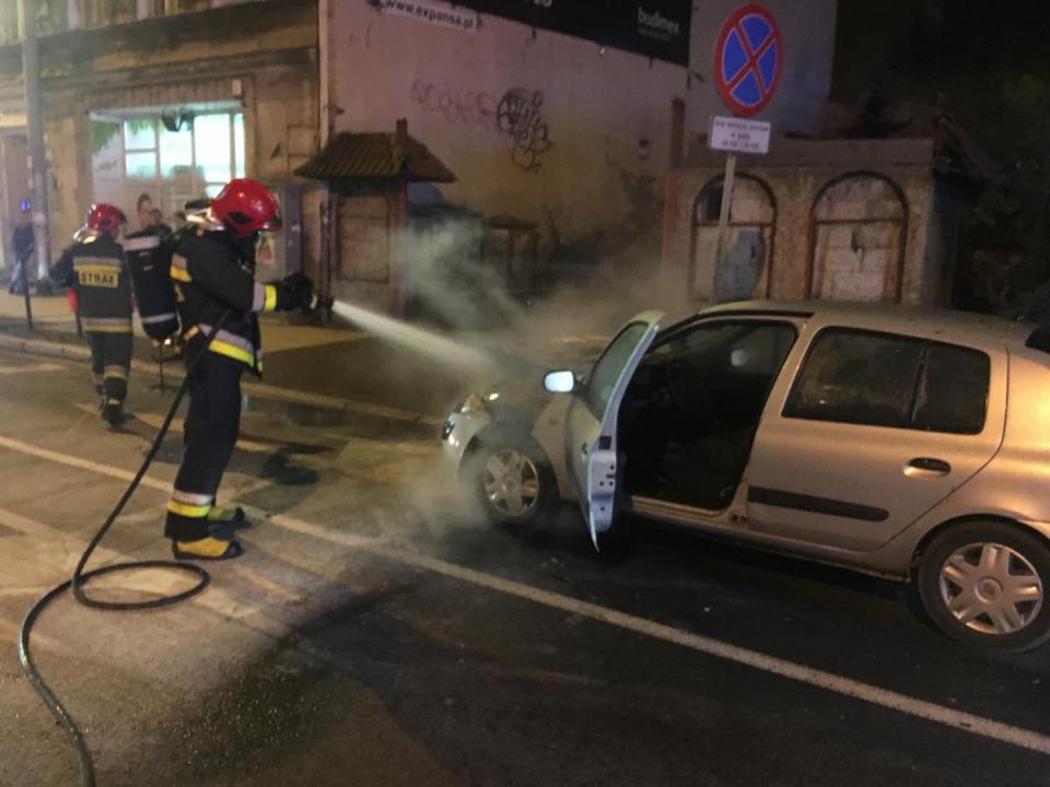 pożar samochodu straż pożarna - Komenda Miejska Państwowej Straży Pożarnej w Poznaniu