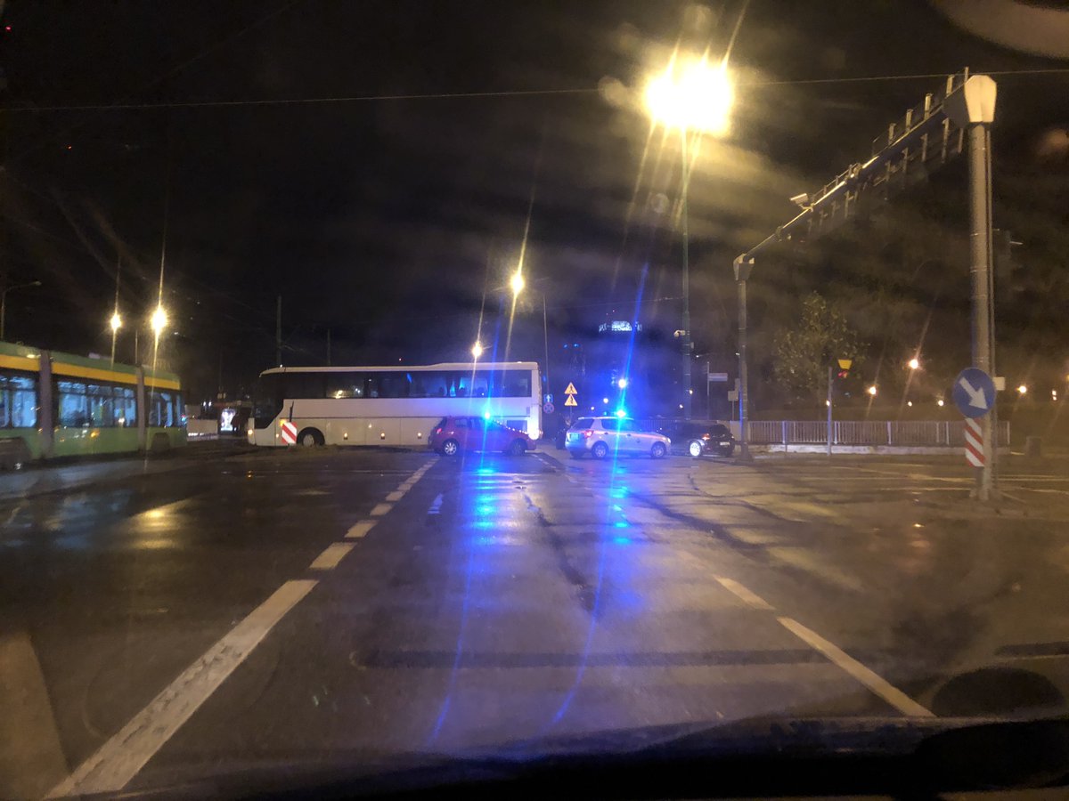 autobus wypadek - Maciej Krzywoszyński