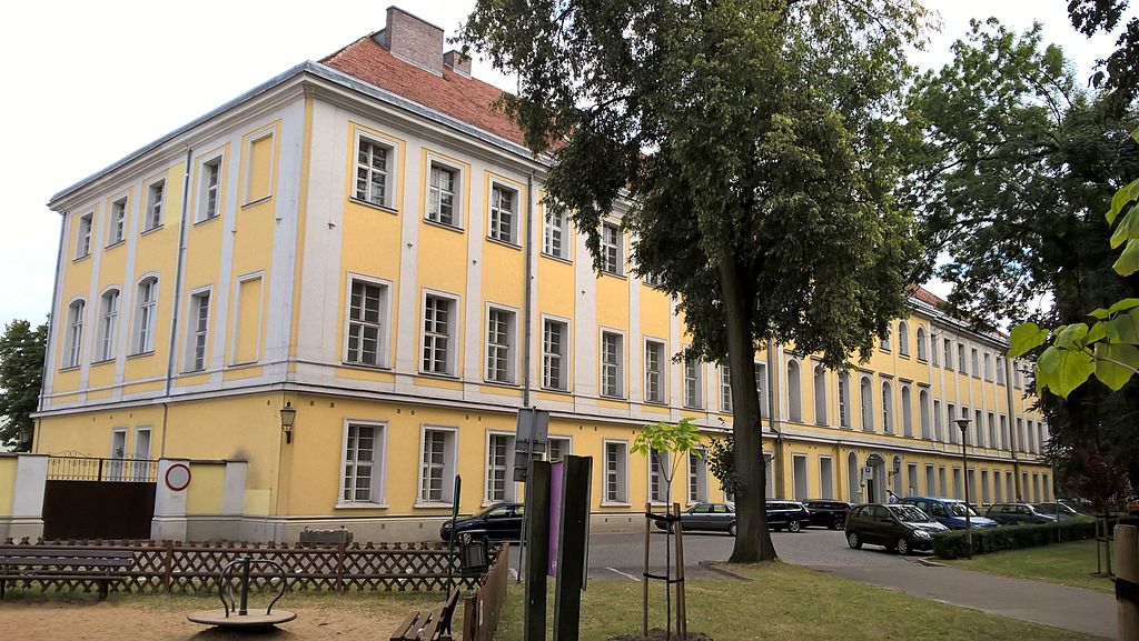 leszno pałac sułkowskich - Sloggi - CC: Wikimedia Commons