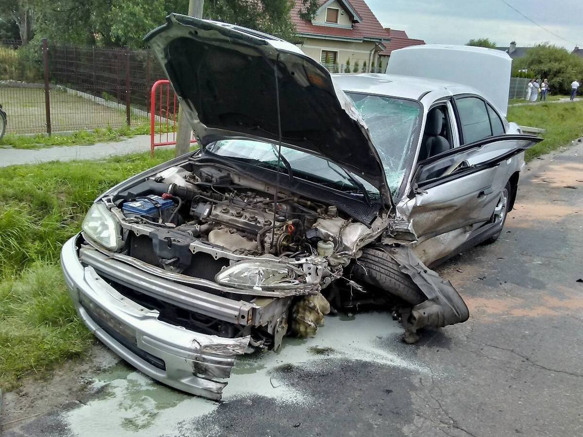 wypadek siekierki - Pomoc Drogowa Car Center
