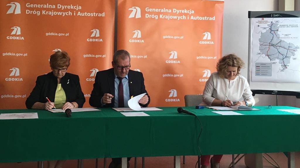 GDDKiA podpisanie umowy na drogę Piła Gdańsk - Adam Michalkiewicz