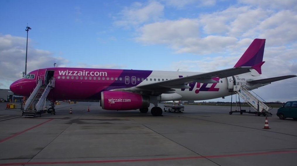 WizzAir samolot - KWP w Poznaniu