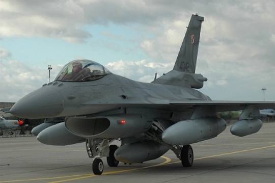 F-16 w Krzesinach - Radio Merkury