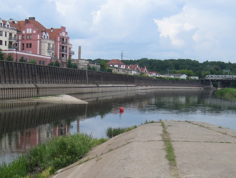 Rzeka Warta - niski stan wód - lato 2011 - Wojciech Chmielewski