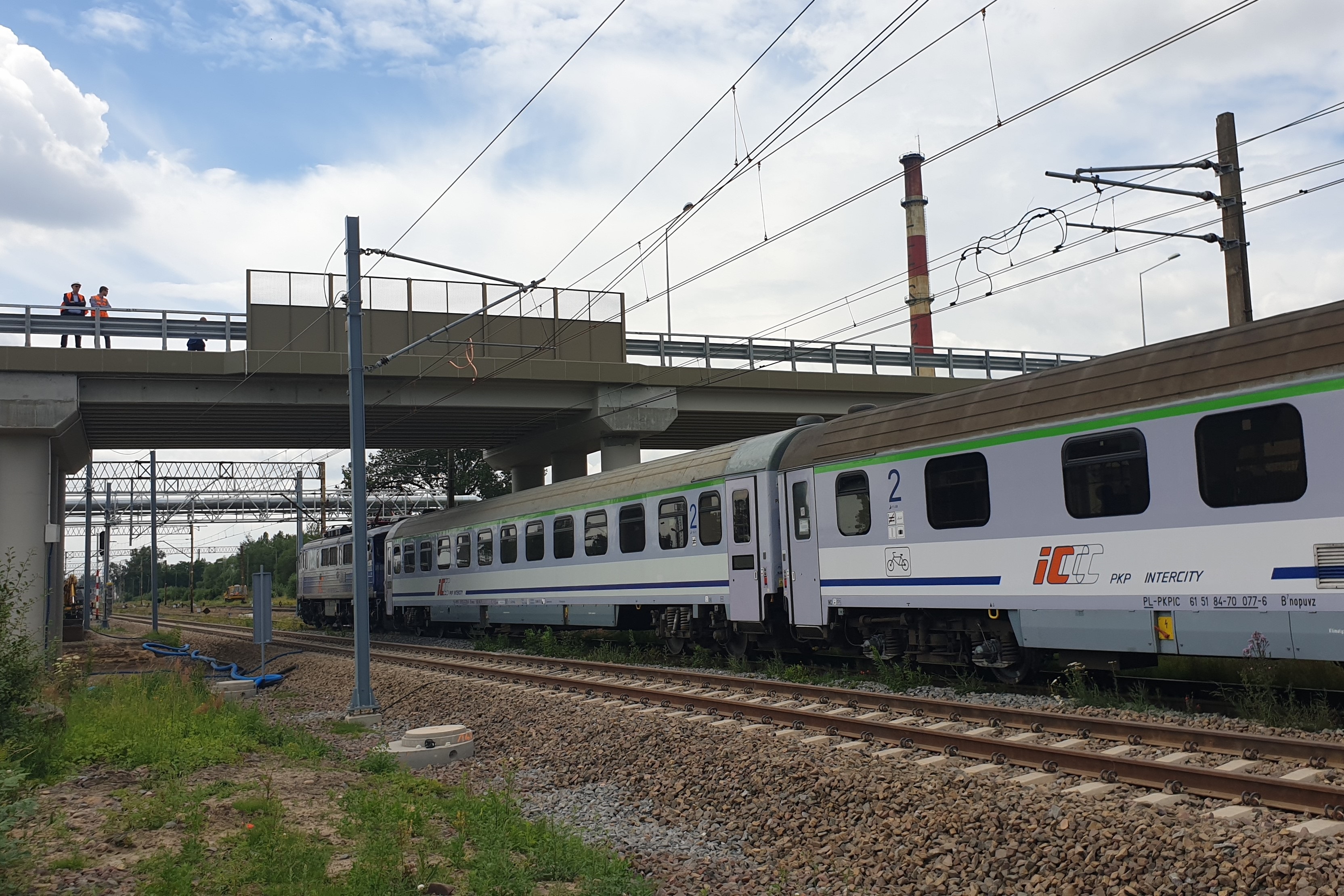  otwarcie nowego wiaduktu nad linią kolejową E 59 - PKP PLK SA