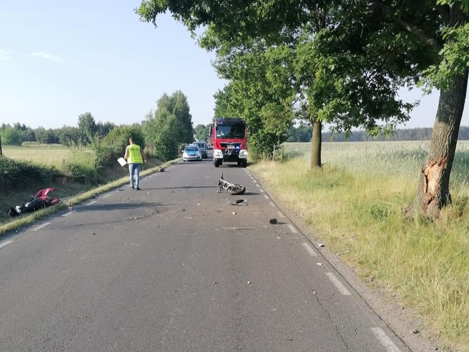 wypadek śmiertelny parzew motocykl - Komenda Powiatowa Policji w Jarocinie