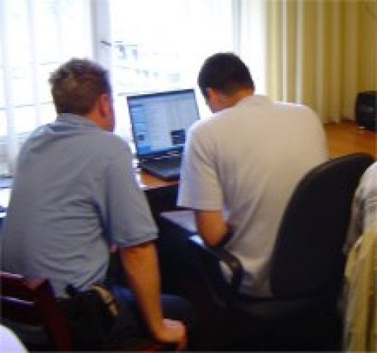 Policja sprawdza komputer domniemanego pedofila - policja