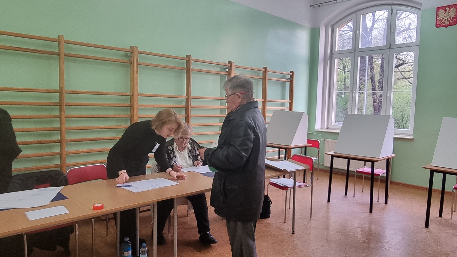wybory samorządowe głosowanie - Magda Konieczna