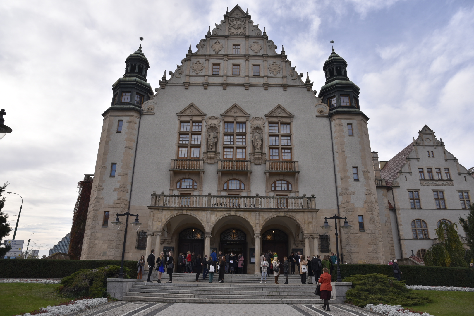 UAM budynek - Wojtek Wardejn - Radio Poznań