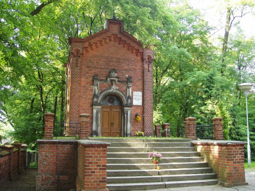 grobowiec lipskich - ostrowwielkopolski.pl