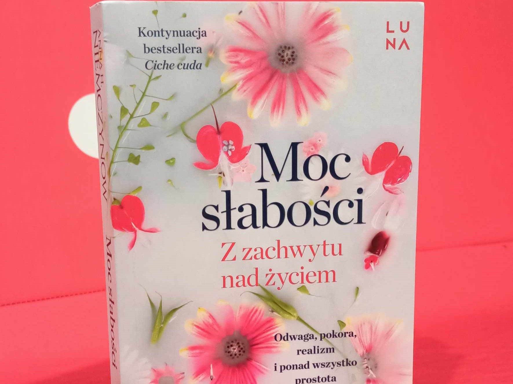 moc słabości książka