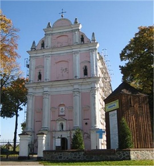 Sanktuarium w Skrzatuszu - Wiesława Pinkowska