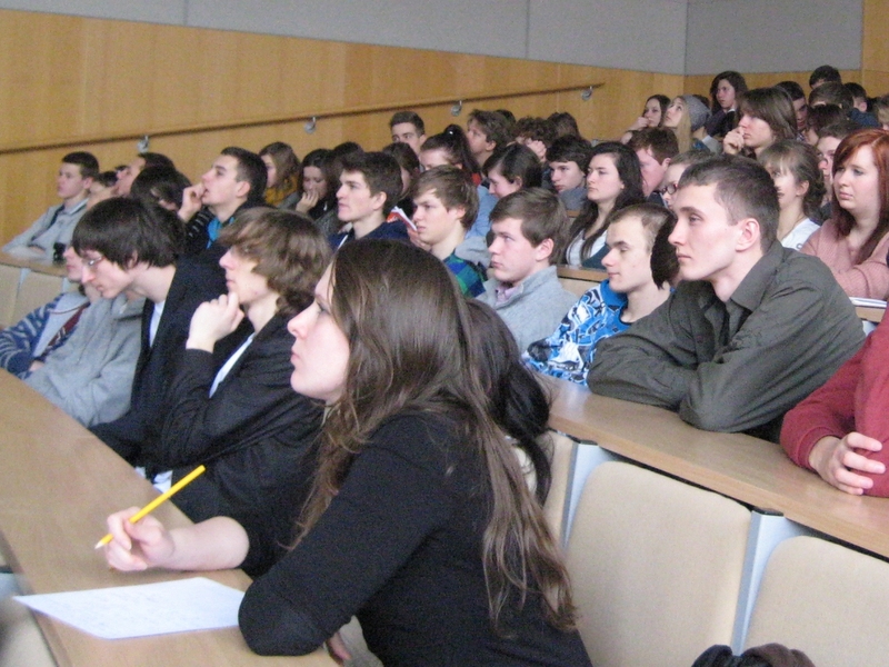 Studenci, wykład, UAM, Morasko, studia - Kinga Leszczyńska