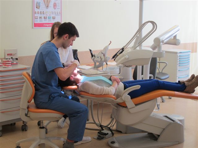 dentysta studenci (1) - Magdalena Konieczna