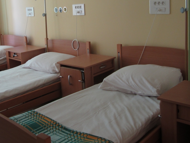 łóżko w szpitalu - Aleksandra Włodarczyk