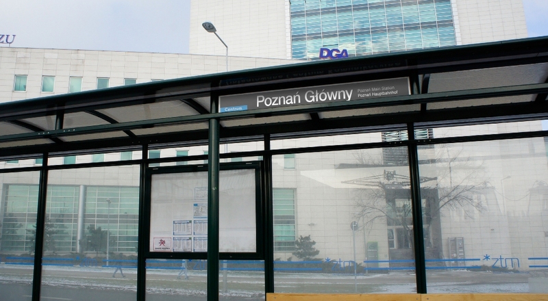 nowe oznakowanie dworca 9 - Urząd Miasta Poznania