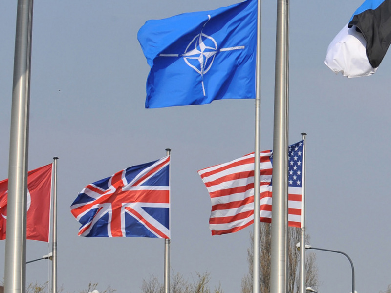 Nato flagi - NATO