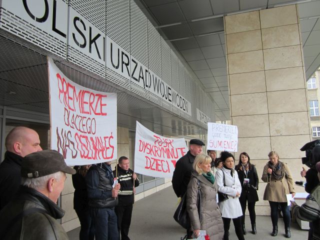 protest urząd niepełnosprawni - Aleksandra Włodarczyk