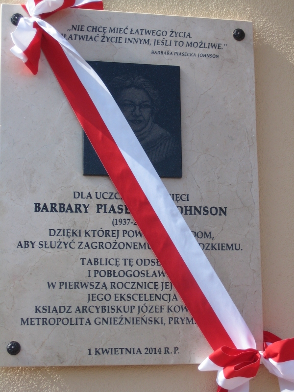 tablica Barbary Piaseckiej Johnson (1) - Rafał Muniak