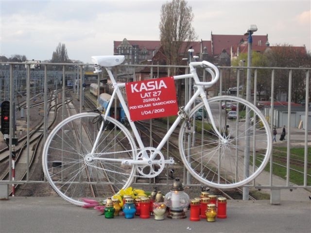 Masa krytyczna - ghost bike - Jacek Kosiak