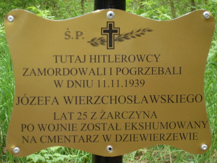 Miejsce pamięci w Lesie Żarczyńskim