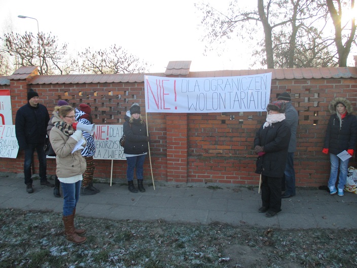 protest schronisko - Danuta Synkiewicz