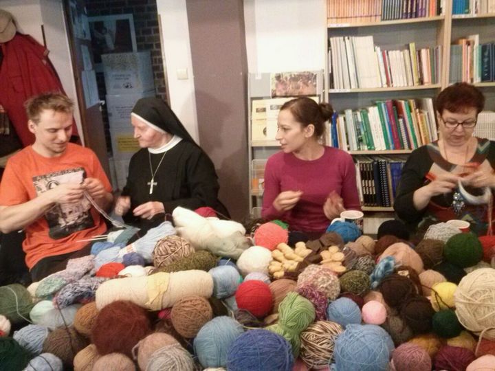 włóczka potrzebna i poszukiwana - Magda Konieczna