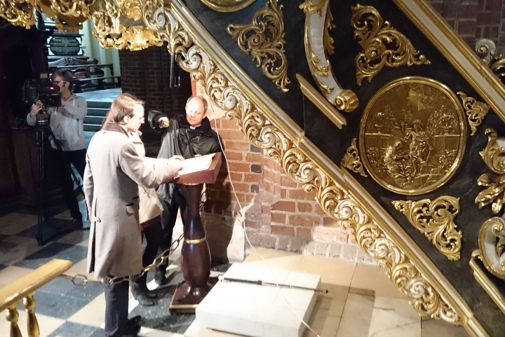 teledysk o chrzcie - Wojciech Chmielewski