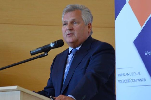 aleksander kwaśniewski - WNPiD UAM