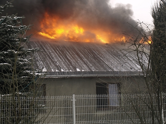 Odpady w Ostrowie palą się - Jarosław Wardawy