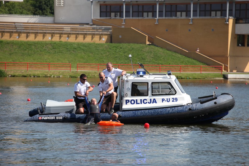 motorówka policyjna na wodzie - Policja Poznań