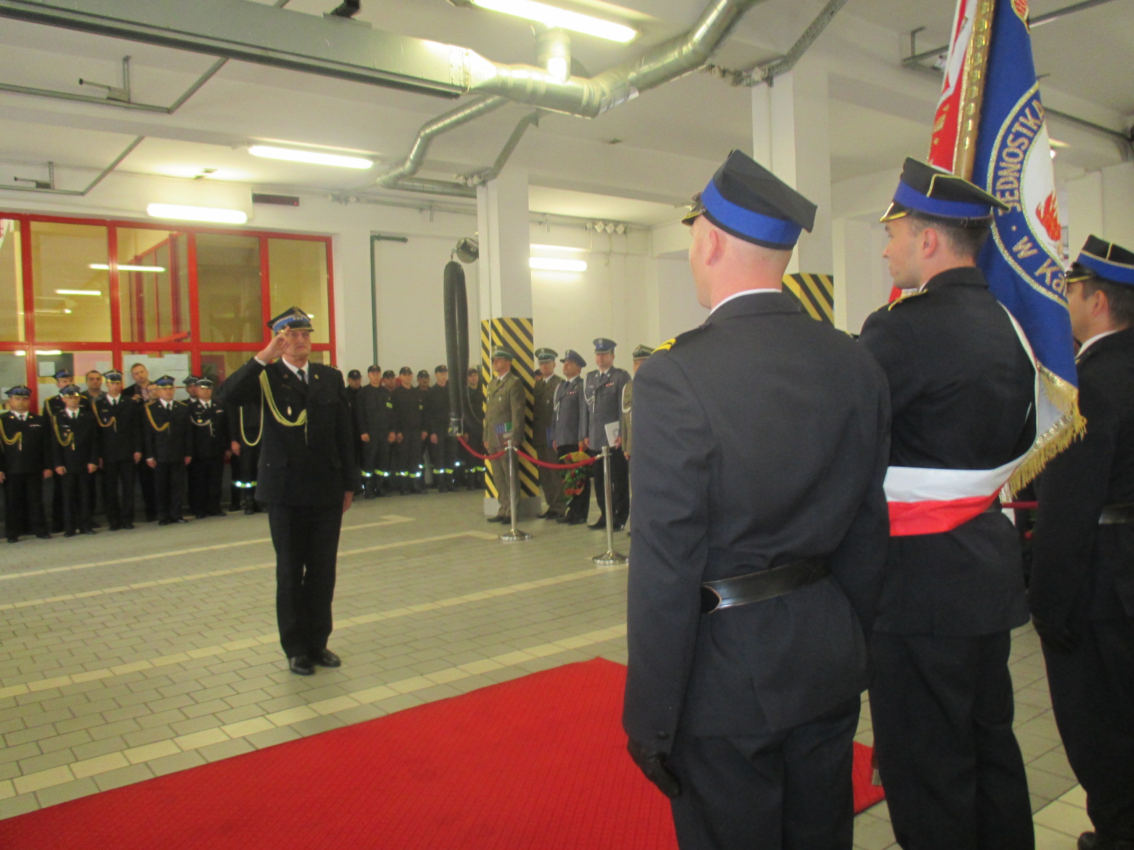 strażacy pożegnanie komendanta - Danuta Synkiewicz
