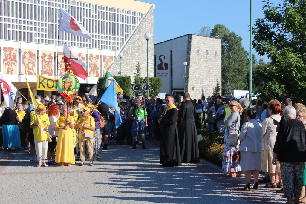 pielgrzymka konin częstochowa 2016 - Aleksandra Braciszewska-Benkahla