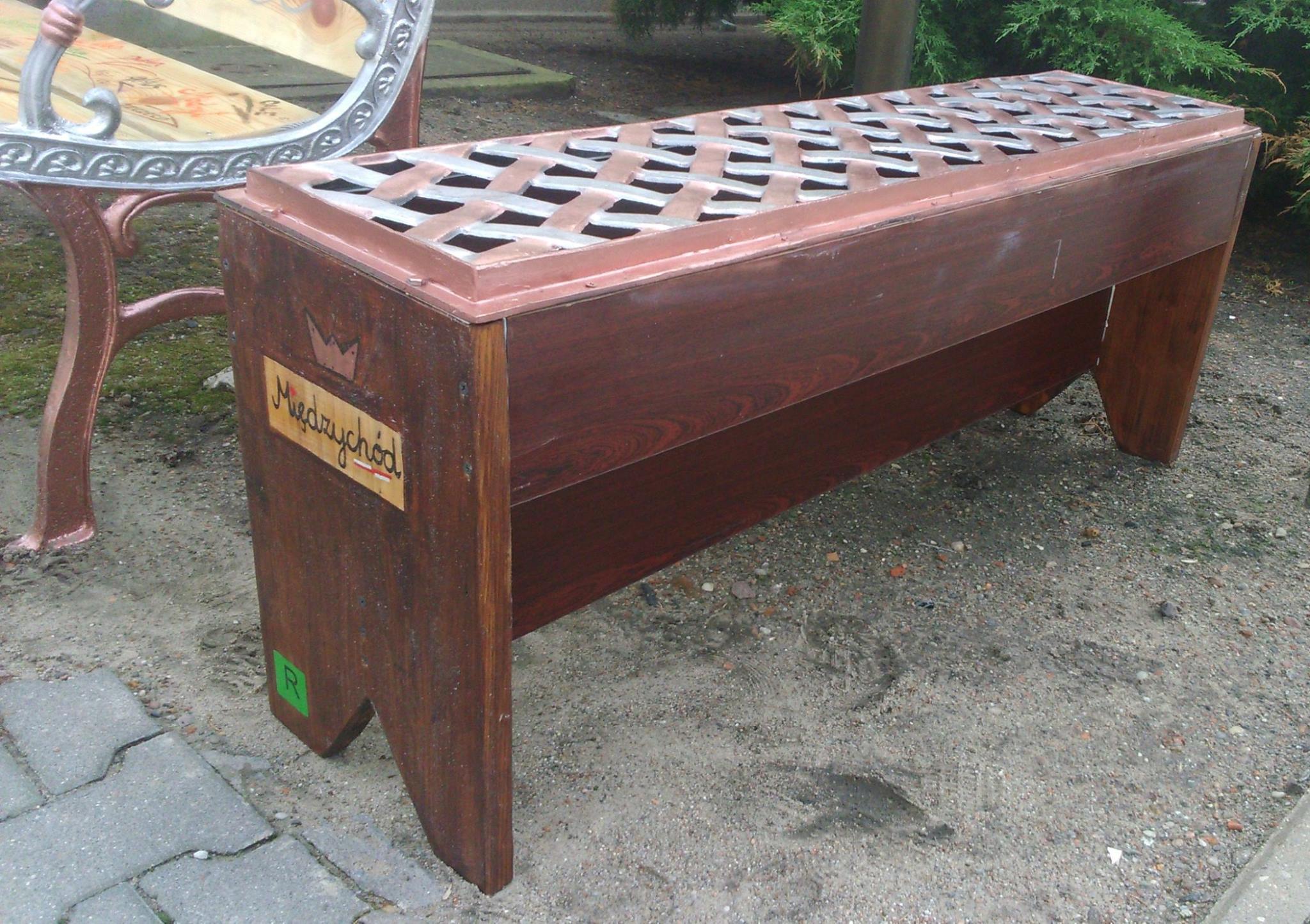 ławka międzychód - Muzeum Regionalne Międzychód