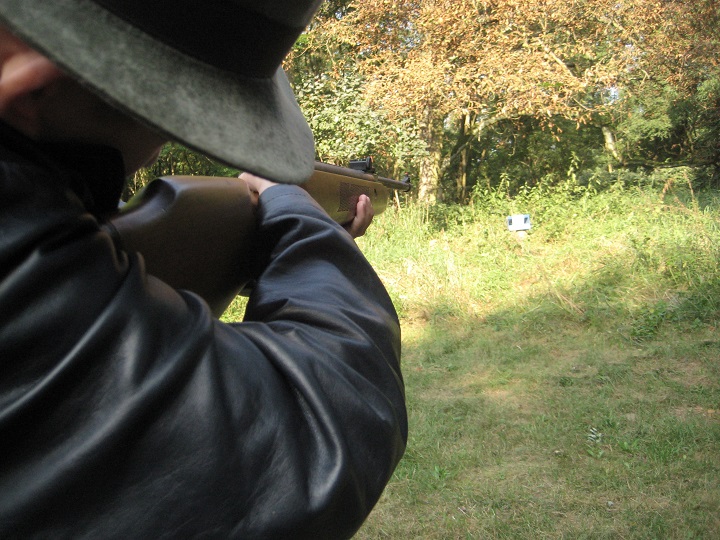 szpiedzy w lesie - Rafał Regulski