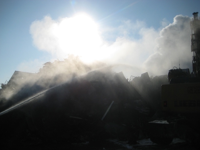 Pożar składowiska samochodów - Rafał Regulski