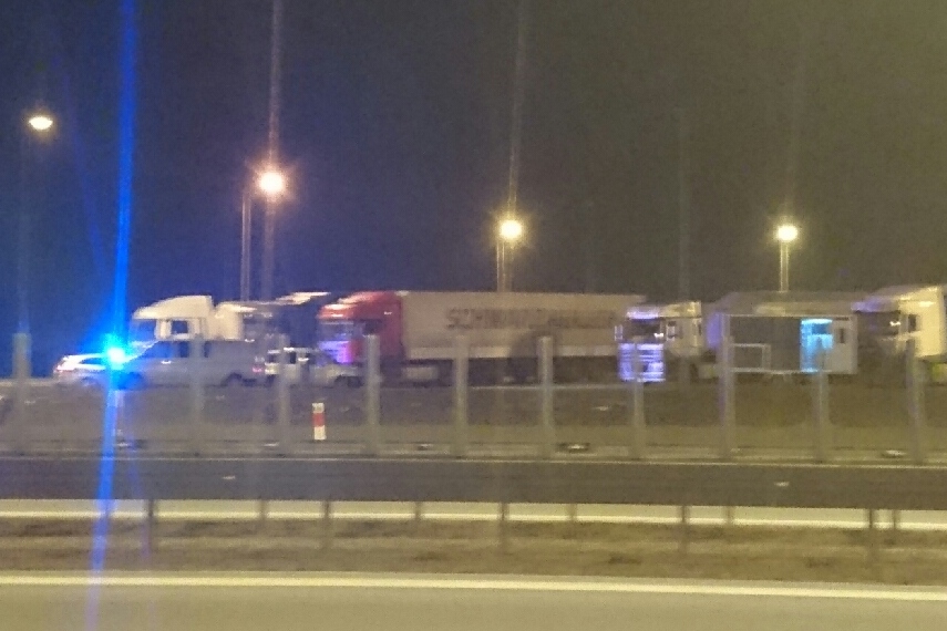 bomba fałszywy alarm - Wojciech Sikorski