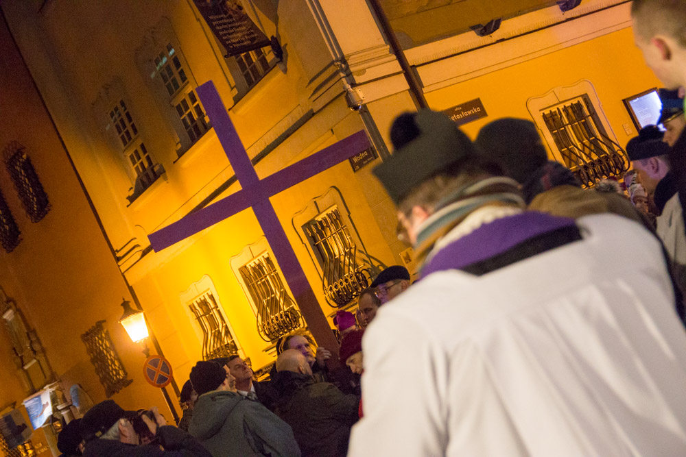 droga krzyżowa wielkopostna 2017 (16) - Wojciech Wardejn