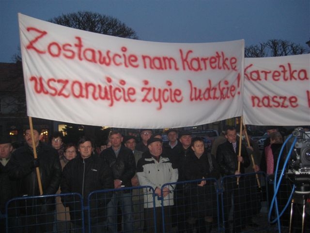 Demonstracja ws. karetki  Pleszew - Danuta Synkiewicz