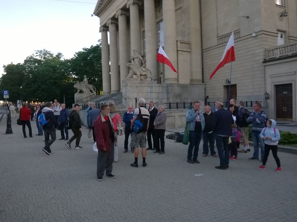 wyjechali trump pis - Jacek Butlewski