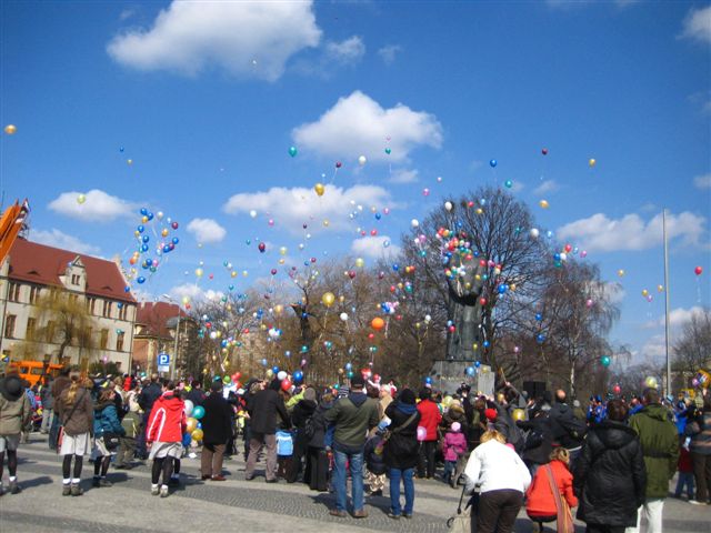 kochajmy dzieci balony - Anna Skoczek