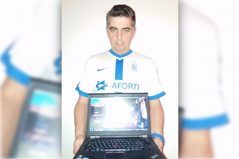 Michał Leniec Mistrz Lecha w grze komputerowej - Grzegorz Hałasik