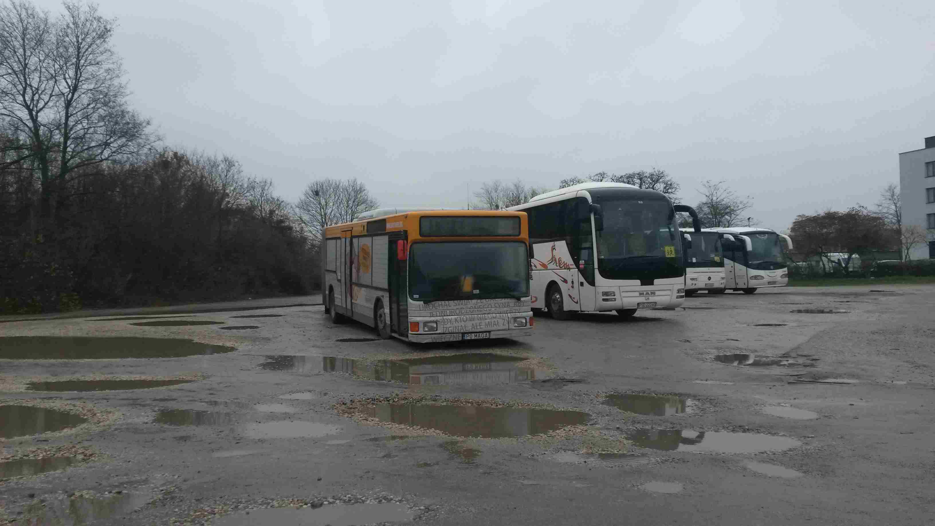 Autobus pomoc bezdomnym Poznań - Jacek Butlewski